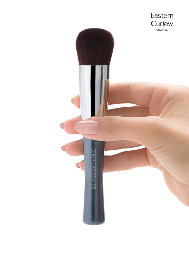 Eastern Curlew J-G2 Foundation Brush front image on Hand