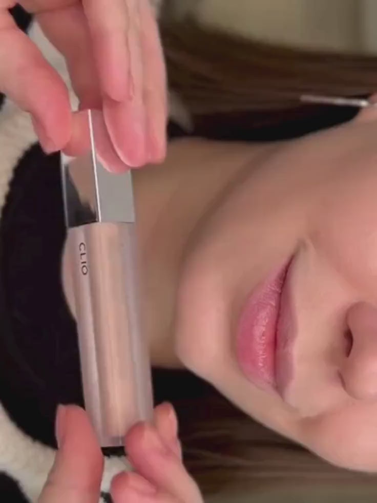 Is it ACTUALLY Full Coverage? CLIO Kill Cover Founwear Concealer Test. Watch us put the viral CLIO concealer to the ultimate test against dark spots and tattoos. See the incredible tight-fit texture and seamless blending in action. If you need a long-lasting concealer that doesn't crease, this K-Beauty essential is the answer. ROAS-optimized product. #ClioKillCover #ConcealerReview #FullCoverageTest #LongLastingConcealer
