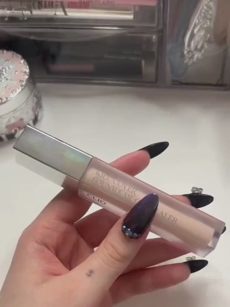 3 Hacks for Flawless Skin with CLIO Kill Cover Concealer! Learn how to apply the CLIO Founwear Concealer for maximum full coverage that lasts all day. We show you the best blending techniques for dark circles and how to use the 3mm tip for perfect spot correction. The ultimate K-Beauty secret for a non-heavy, long-lasting base. #ClioConcealer #KillCover #KBeautyMakeup #FullCoverage